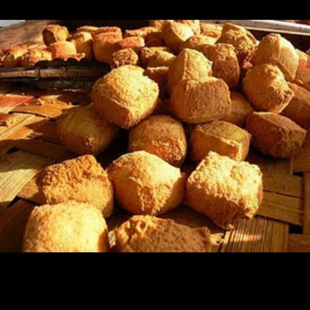 

Tahu Pong / Tahu sumedang