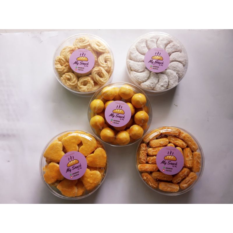 

Paket Kue Kering Nastar Lumer