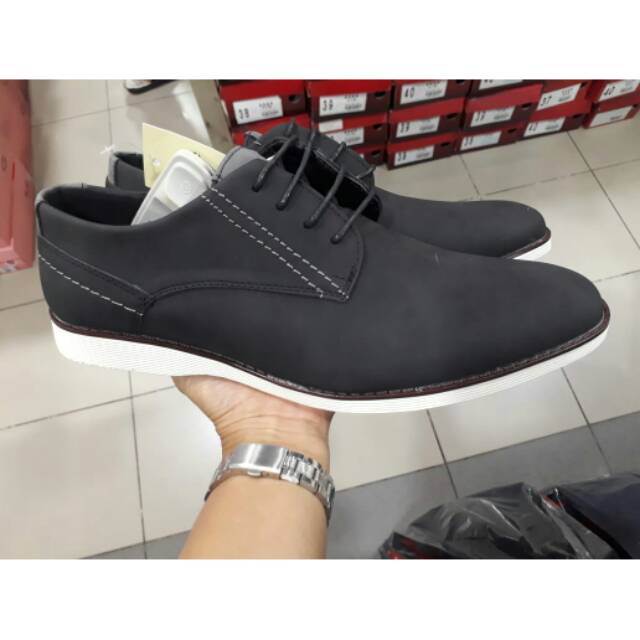 Sepatu pria cole hitam tali 004