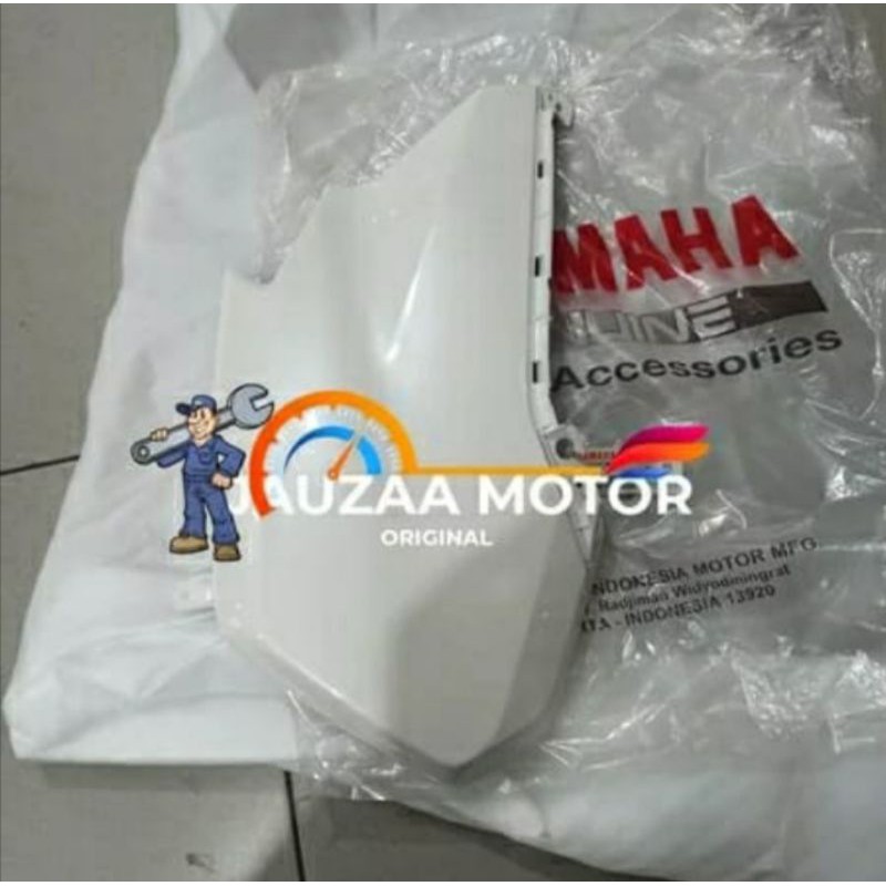 Body Cowling Sayap kiri Nmax new 2020 putih Kiri original yamaha