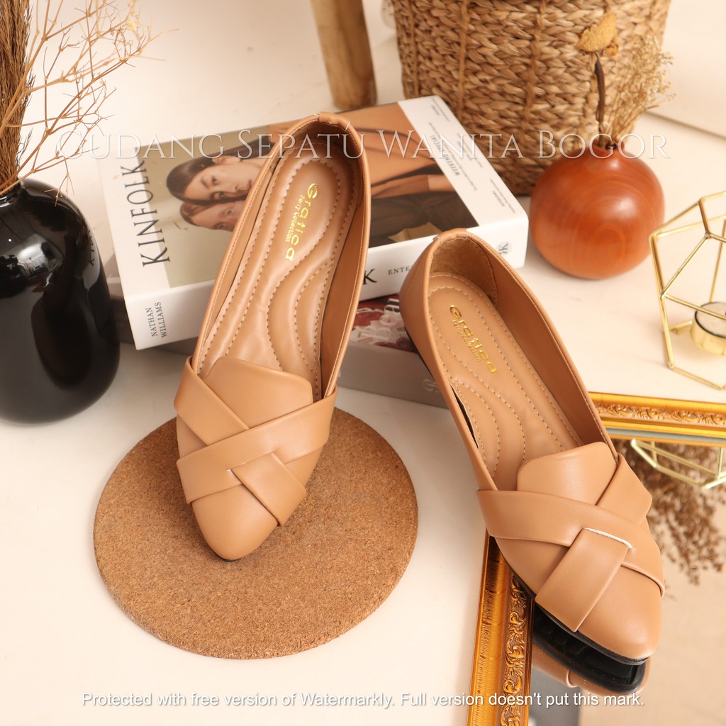 Gratica Sepatu Wanita Flat Shoes Silang Dasi B05 SD