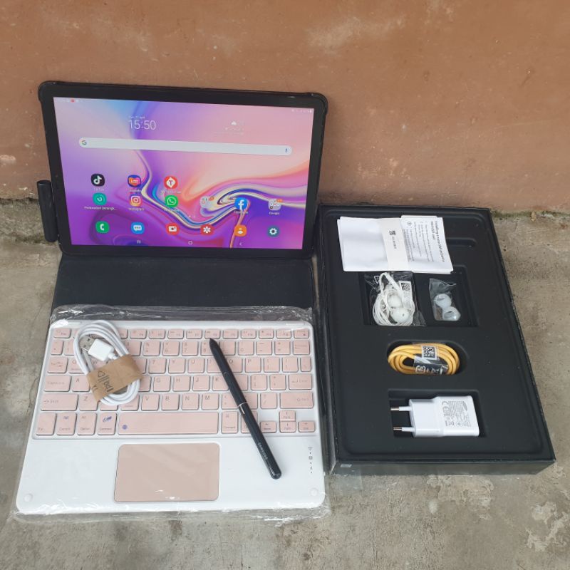 SECOND Samsung Galaxy Tab S4 Ram 4/64GB Ex Garansi Resmi