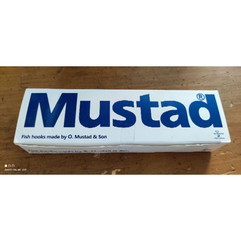 Kail Mustad putih type 2335