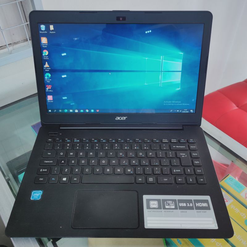 Laptop Acer Aspire One 14 L1410 Notebook 14inch Slim Tipis Second Seken Bekas