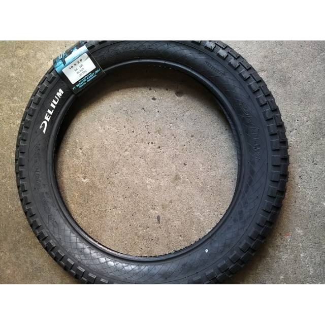 Ban luar sepeda 18 x 3.0 /Ban sepeda ukuran 18 x 3.0