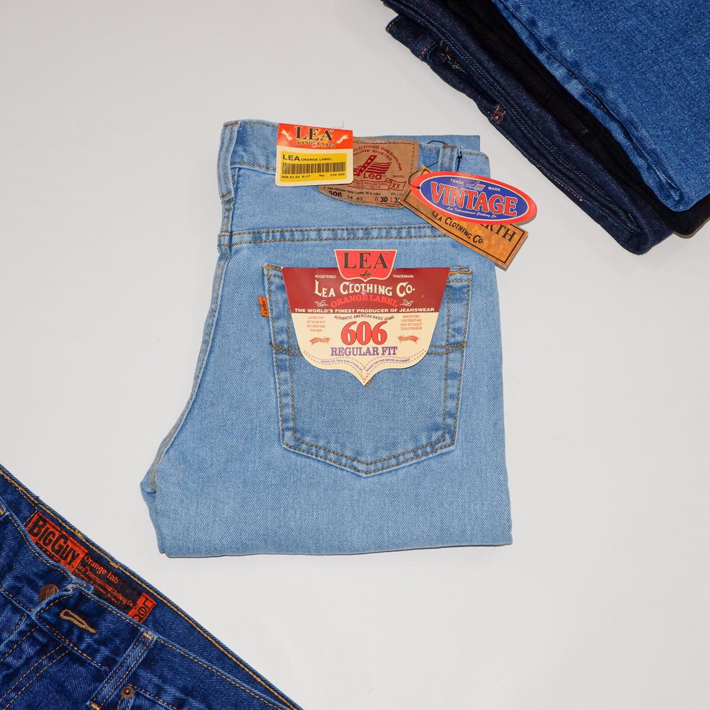 Lea 606 Biru Muda Size Kecil 28 - 38 Celana Panjang Jeans Pria Standard Reguler Fit Grade Original B