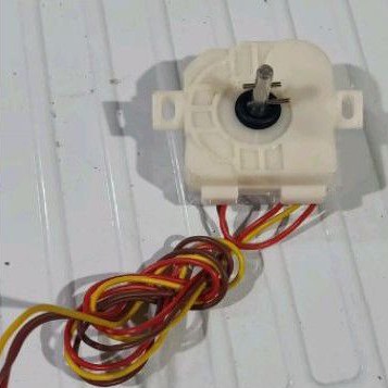 Timer Mesin Cuci Kabel 3 Kaki Miring