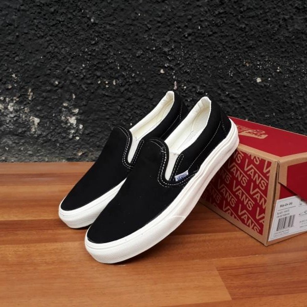 Vans Slip On OG Black White Waffle DT