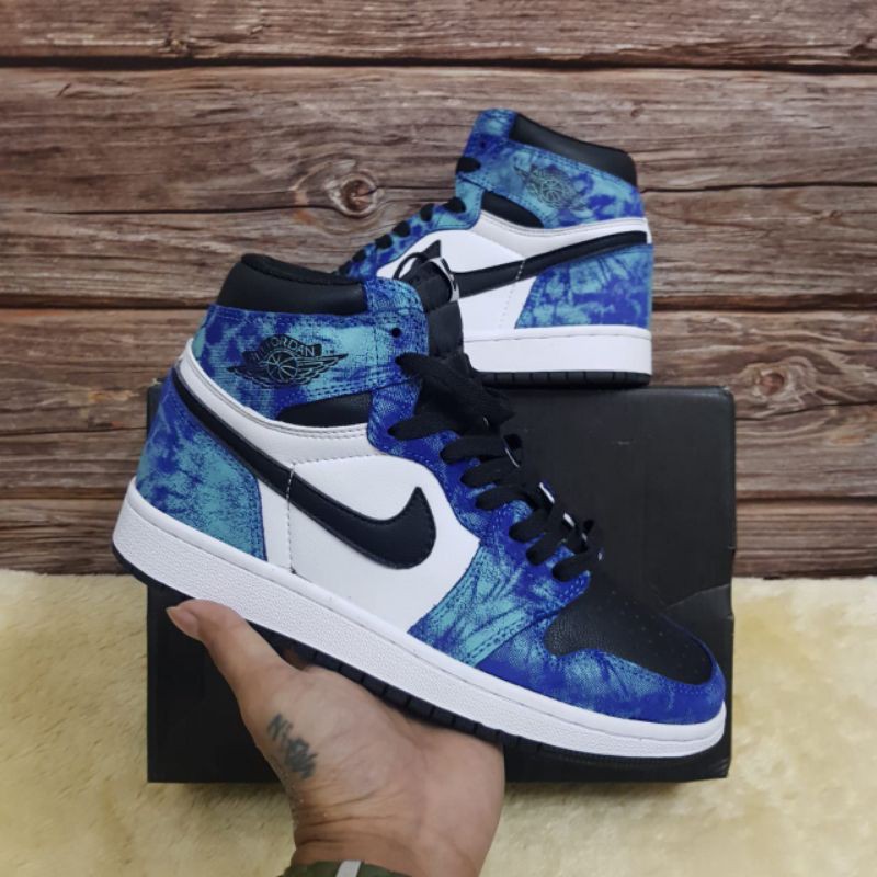 Sneakers Cowok Pria Nike Air Jordan Sepatu Cowok Pria Nike Air Jordan 1 High tie Dye Kekinian