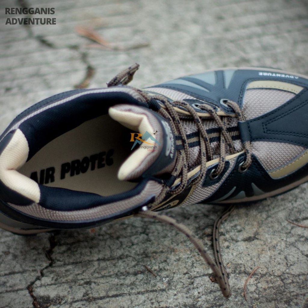 Sepatu Gunung AIRPROTEC SERI ADVENTURE Sepatu Hiking Pria Wanita Outdoor