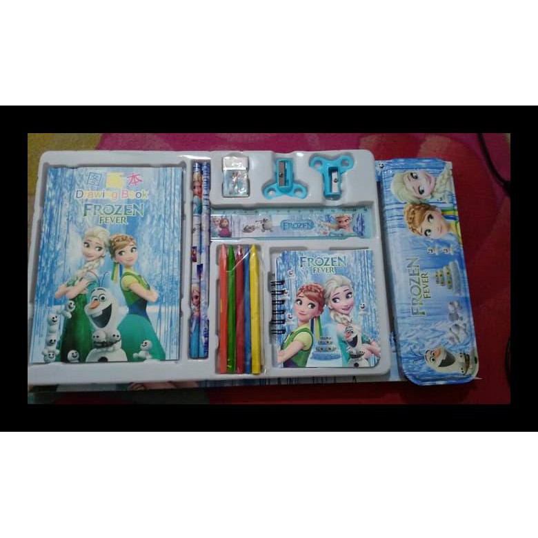 

TERBARU 1 SET PERLENGKAPAN FROZEN / ALAT TULIS KARAKTER FROZEN / SEKOLAH PAKET ALAT TULIS TERLARIS