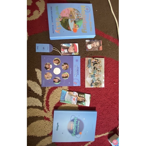 Album Weeekly PlayGame: Holiday