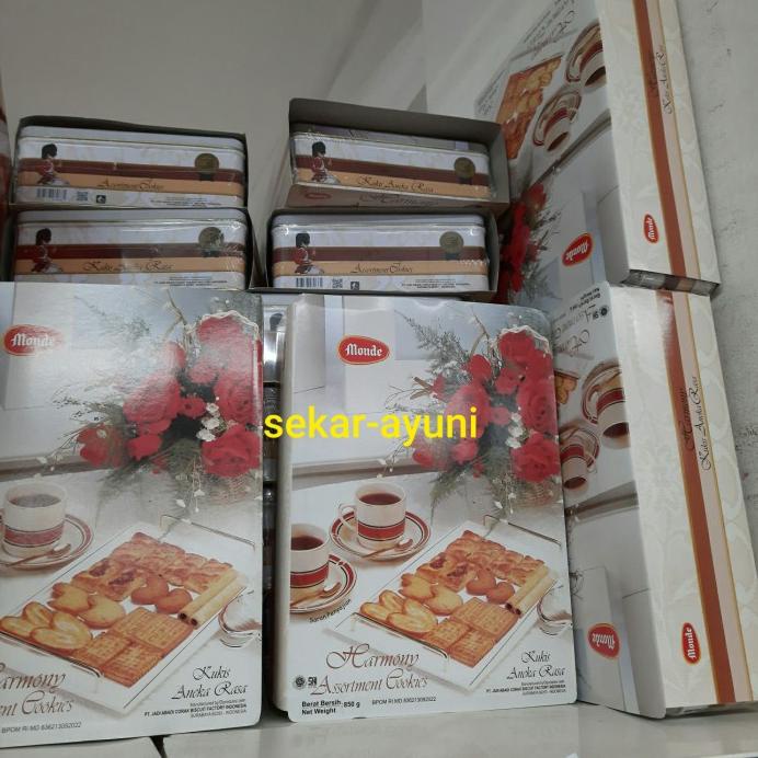 

Monde Harmony Assortment Cookies 850 Gr 850Gr Hampers Lebaran Idul Fit Hot!!!R30F