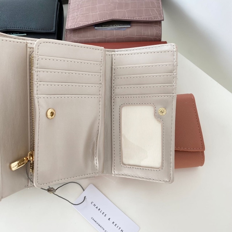 DOMPET WANITA IMPORT CK CNK FRONT FLAP WALLET ORI | Vente Gallery-4