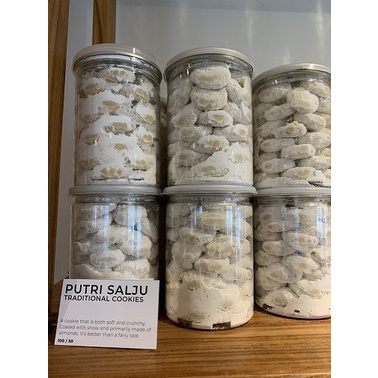 

Putri Salju La Gramma Kue Kering Wisman 300 gram