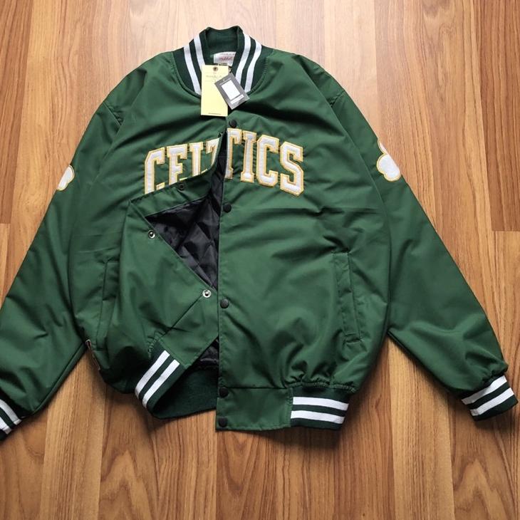 Harga TERMURAAH.. JAKET VARSITY CELTICS - TEXT HIJAU DAUN FULLTAG MIRROR JAKET BOMBER COAH VARSITY