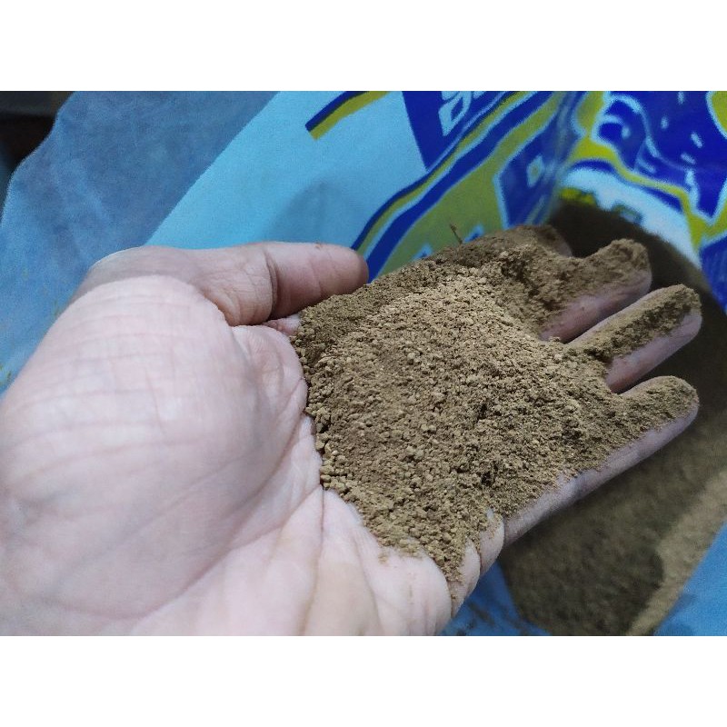 Akadama Soil BUBUK / Media Tanam Sukulen, Bonsai 1kg Super Halus