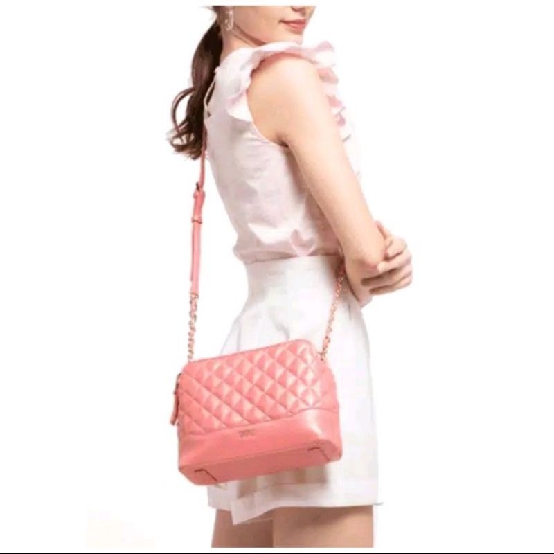 Gobelini Bessie Crossbody Quilt Pearlized Pink