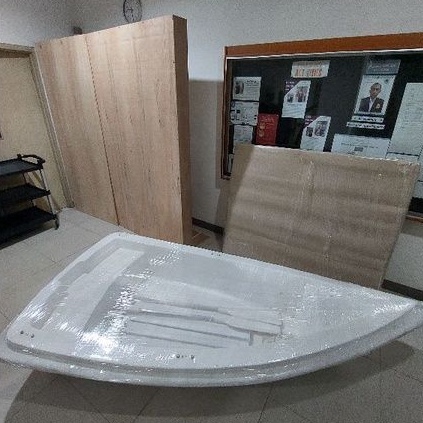 Perahu Fiberglass Putih Kapasitas 2 orang