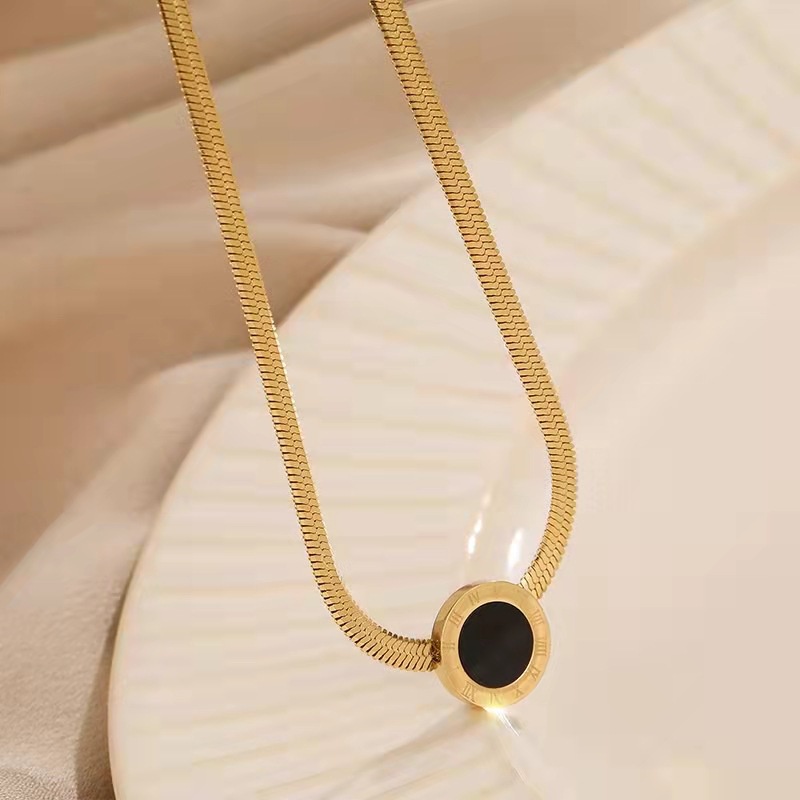 Kalung Titanium Premium Wanita Anti Karat Lapis Emas 18K Ala Korea Perhiasan