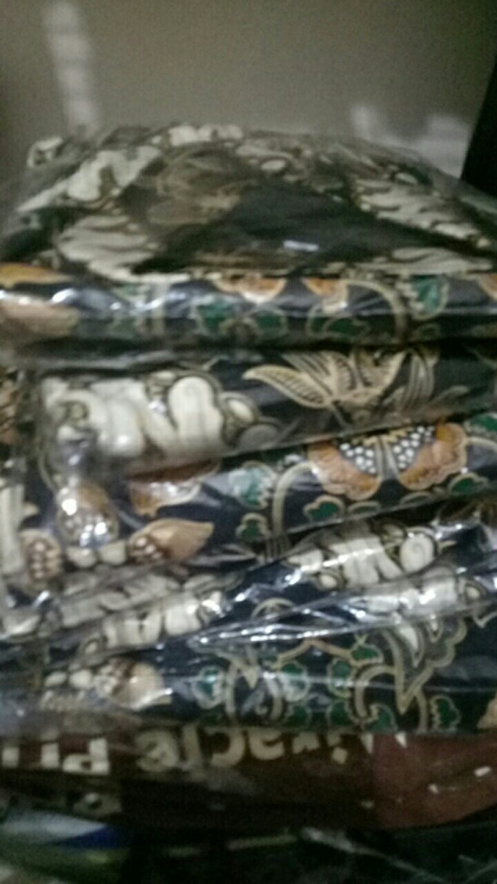 Kemeja Batik Semi Sutra Silky Premium Puring Istimewa