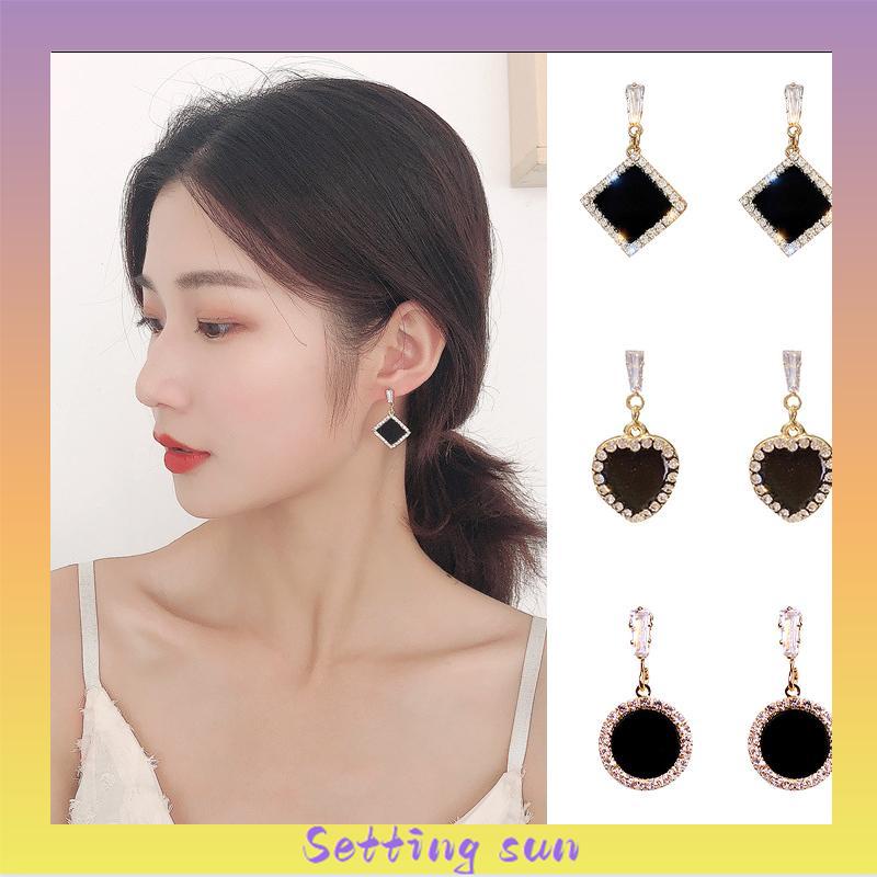 S925 Silver Needle Earrings Temperamen Fashion Kepribadian Anting Geometris Anting Wanita TN