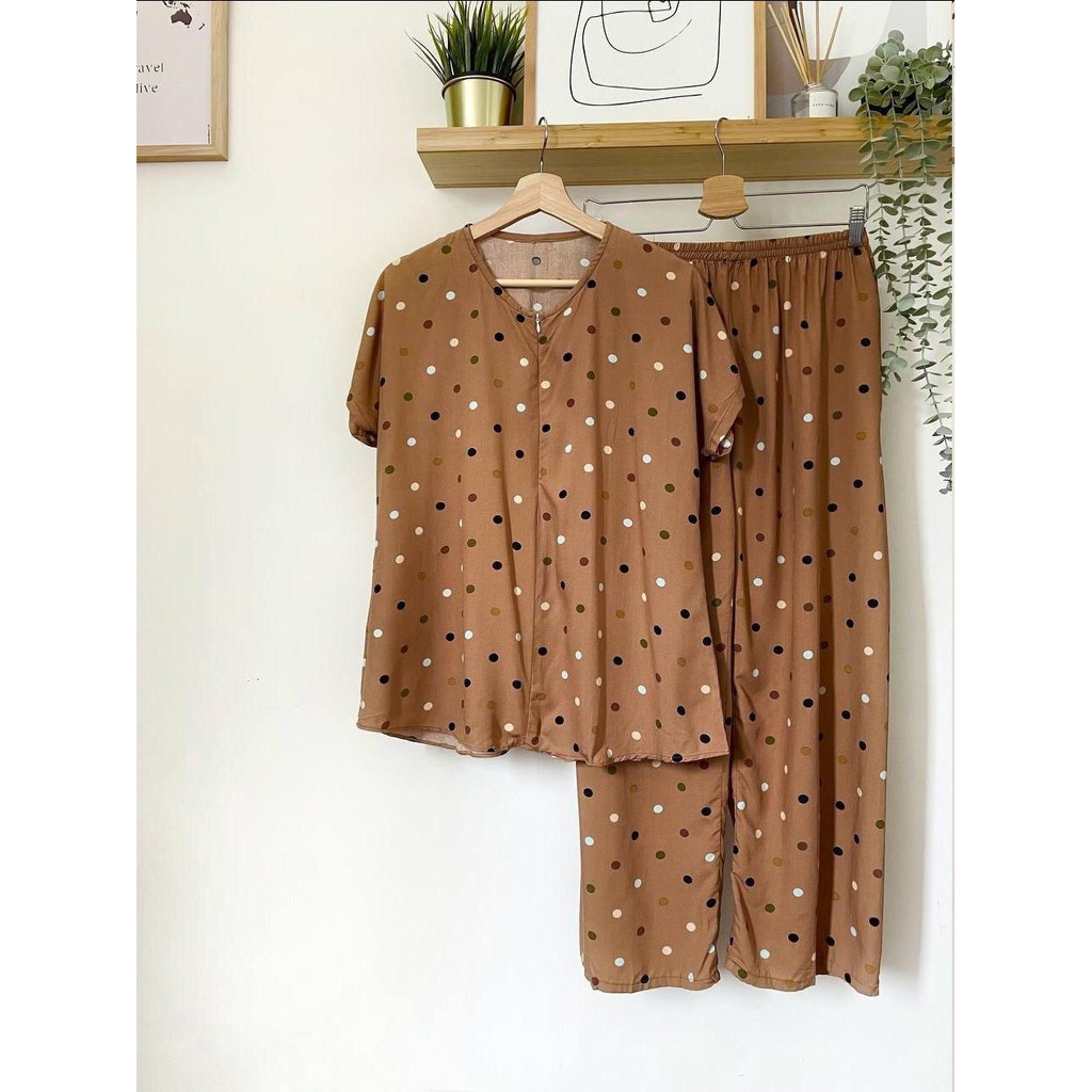 Kailash – Piyama Lengan Pendek Aisha Set