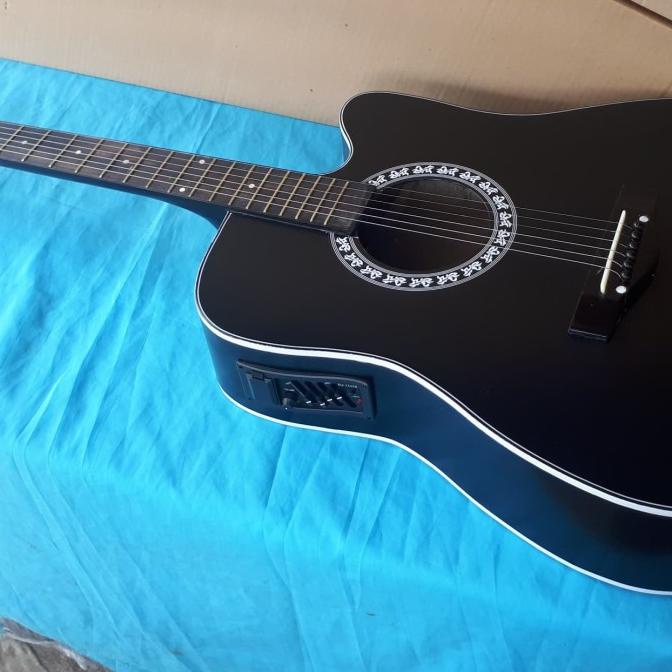 Gitar Akustik Elektrik Jumbo Fg425 Yamaha