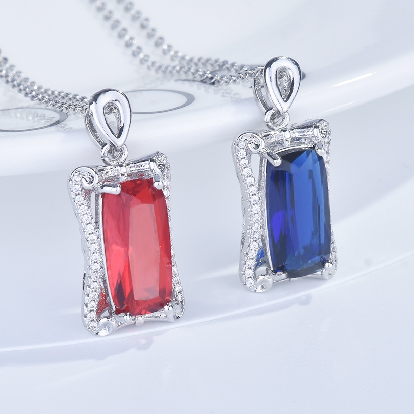 Goldkingdom Perhiasan Fashion Emas Asli Kadar 375 Bangkok Aksesoris Ready Stock 5karat Brasil Hijau Turmalin Liontin Perempuan Emas 18 karat Bertatahkan Zirkon Warna Liontin