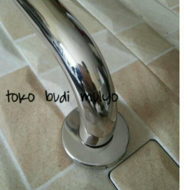 grab bar /pegangan bathtub/disability