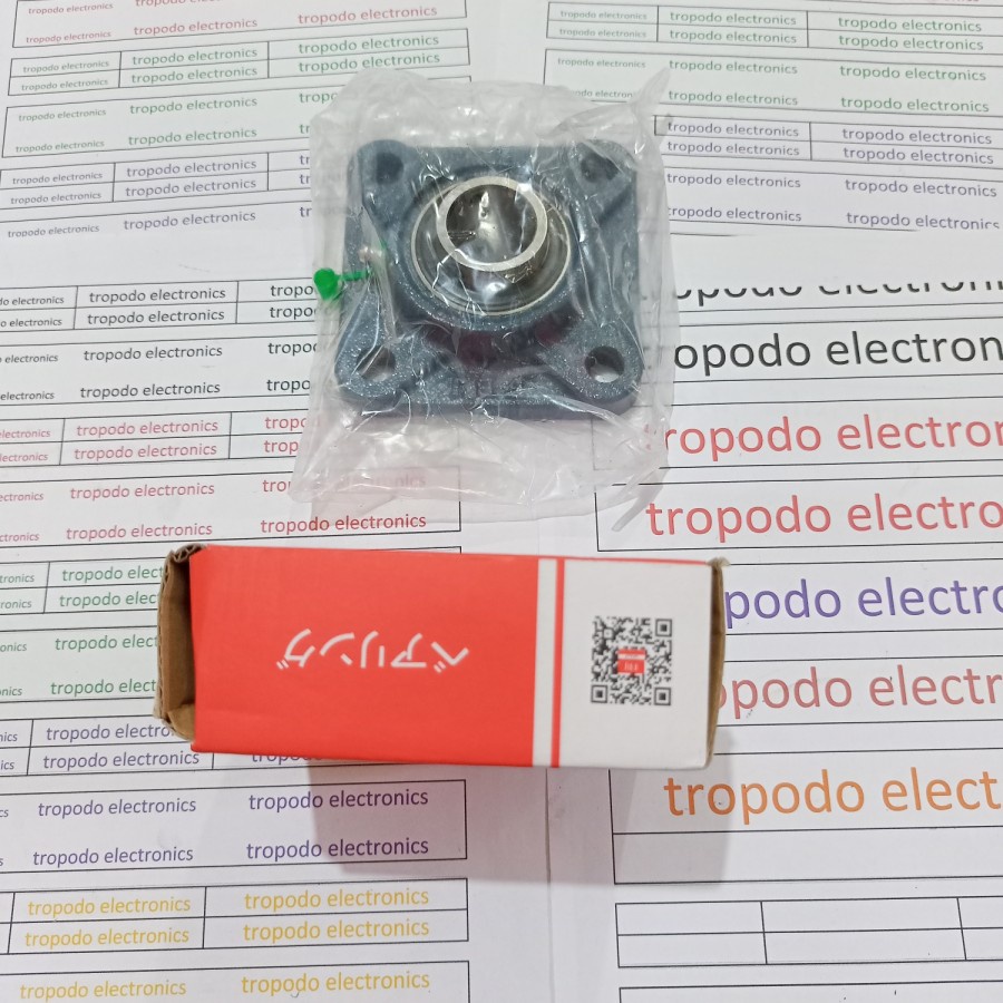 Pillow block bearing unit UCF 202 merk FBJ