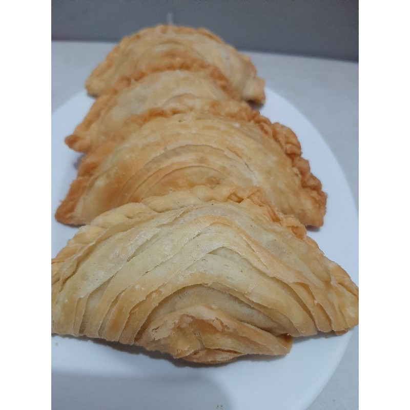 

Pastel Curry Puff