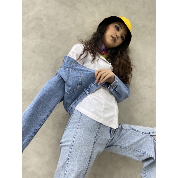 WANITA-JEANS-JAKET- AMR ORIGINAL - JAKET JEANS CROP KANCING POLOS CEWE - BACK BUTTON 9003 -JAKET-