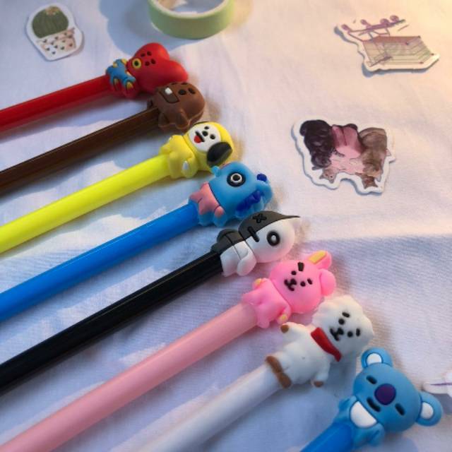 

Pena BT21 BTS PULPEN KPOP Cute Black Ink Gel Pen Cartoon Ballpoint School Stationery