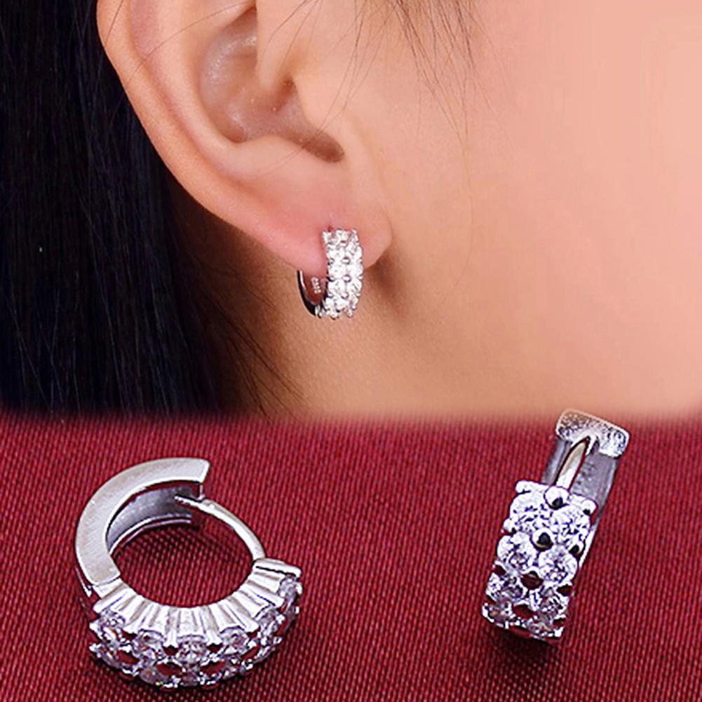 1 Pasang Anting Bulat Sterling Silver 925 Elegan untuk Wanita