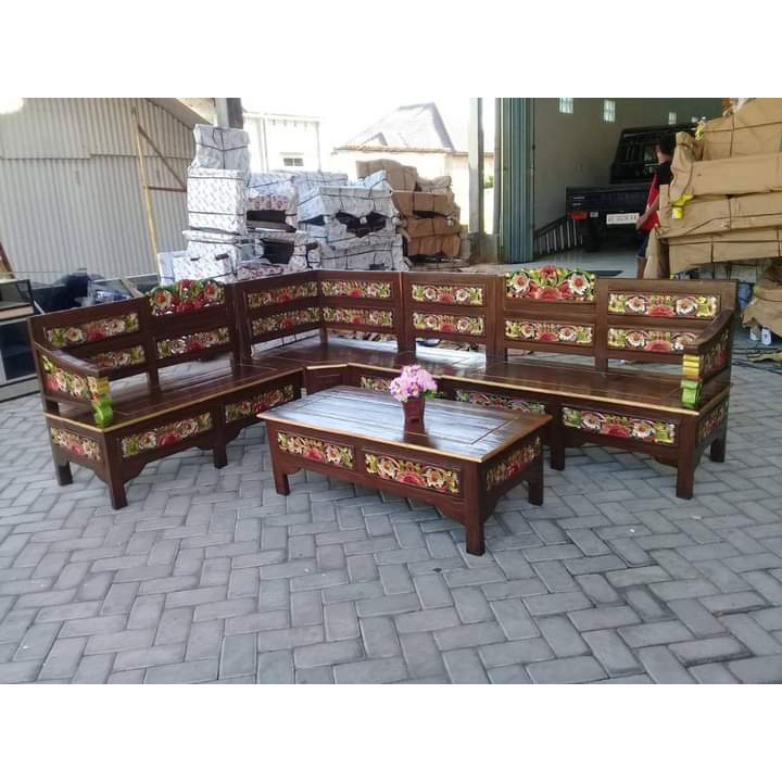 Kursi sudut bunga mawar cantik