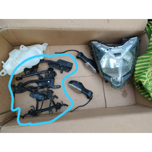 Bracket motor z250sl atas bawah