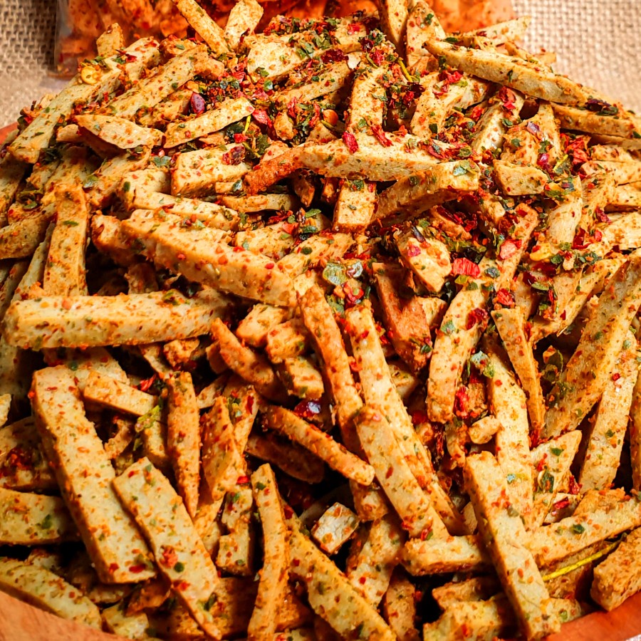 

[ Hayochips ] BASRENG PEDAS MAMPUS Daun jeruk 500 gram SNACKS PEDAS