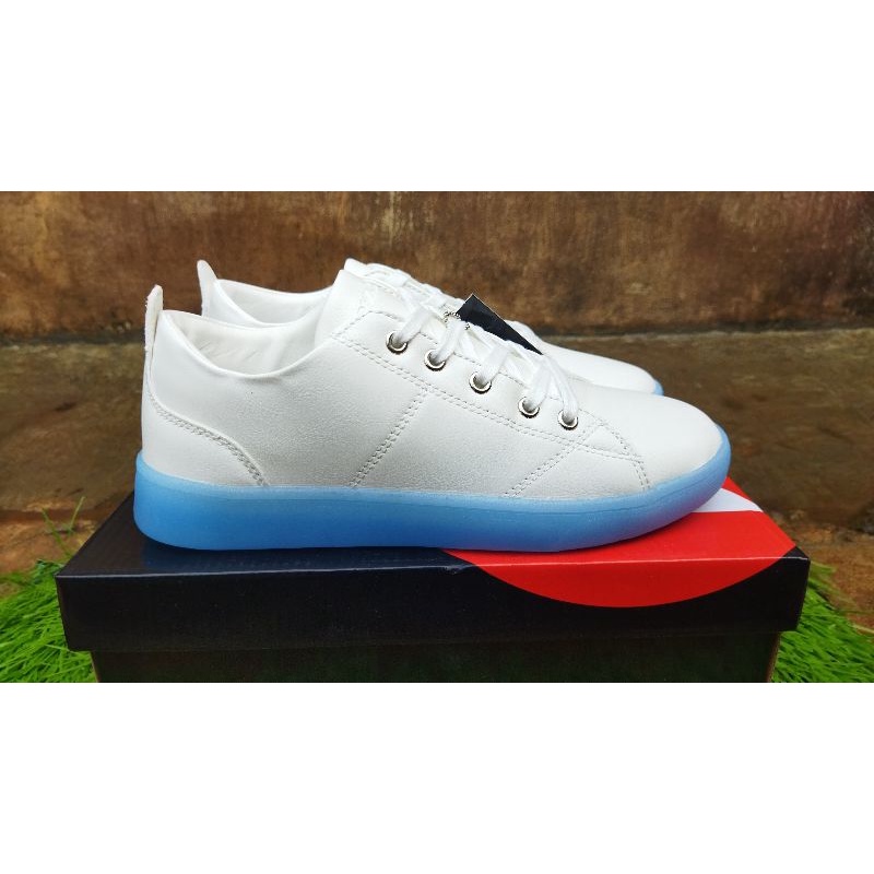 SEPATU AIRWALK MAXI WOMEN PUTIH ORIGINAL 100%