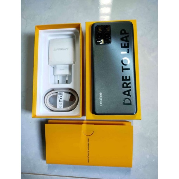 Realme 8 pro 8/128GB fullset original second like new istimewa