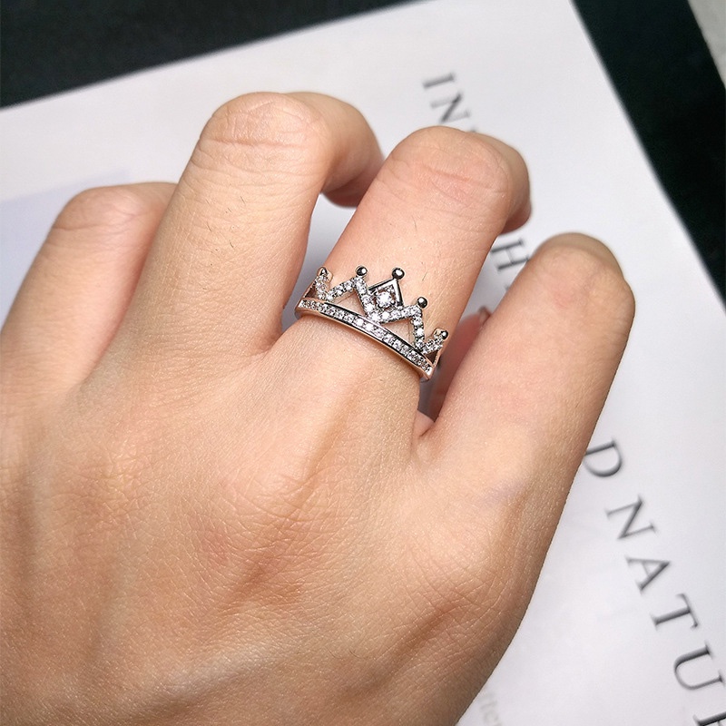 Cincin Berlian Mahkota Elegan Perhiasan Fashion Wanita Baja Titanium Perak Rings