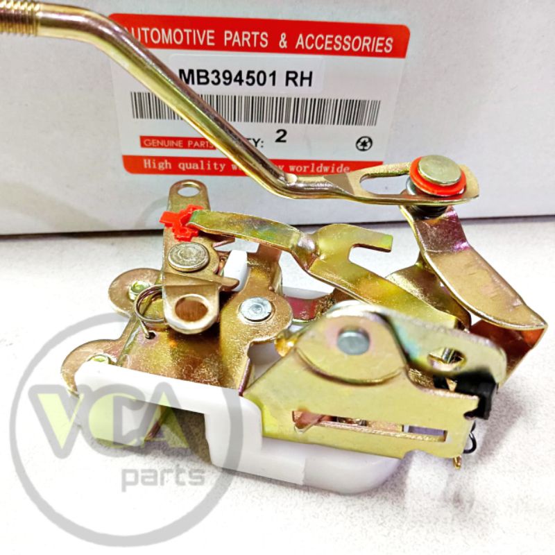 DOOR LOCK MITSUBISHI PS 135 SEBELAH KANAN (RH).