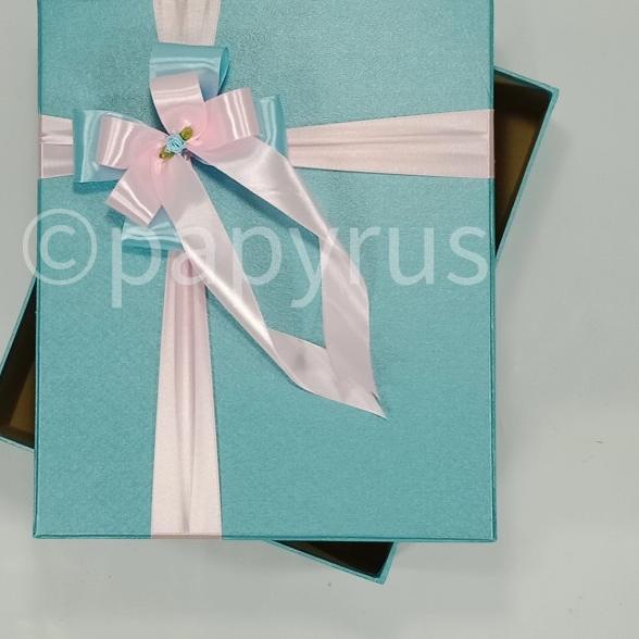 

♕ Papyrus 25x30 tinggi 5cm Kotak Kado Gift Box Hadiah ♧