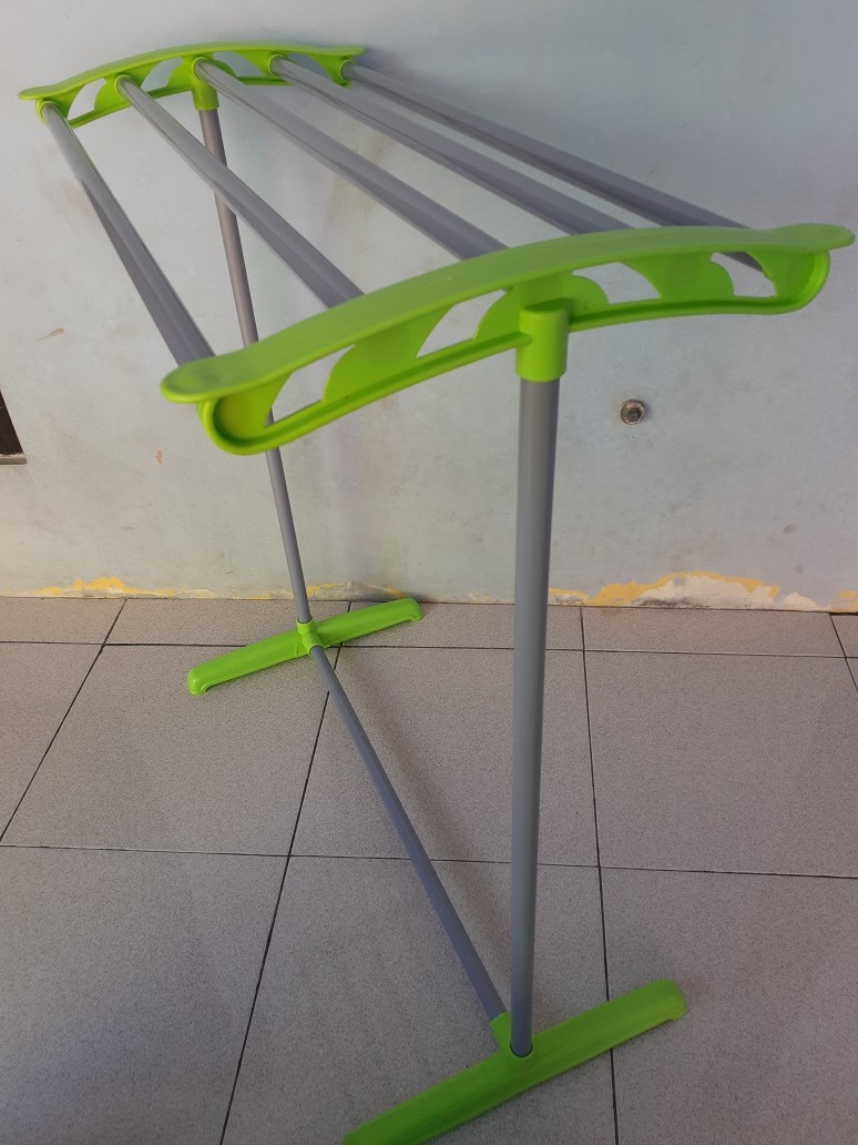 Rak Handuk Towel Rack Jemuran Baju Anduk Serbaguna- Terbaruu