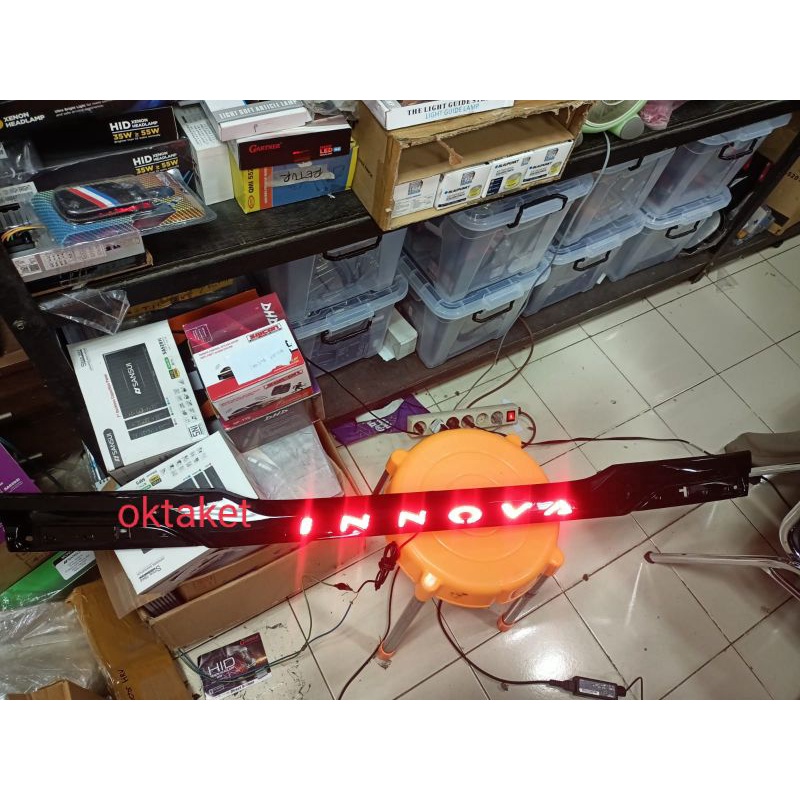 trunk lid  + reflektor list bagasi Grand innova 2012 2013 2014 2015  led lampu  model ganti hitam  &amp; Chrome