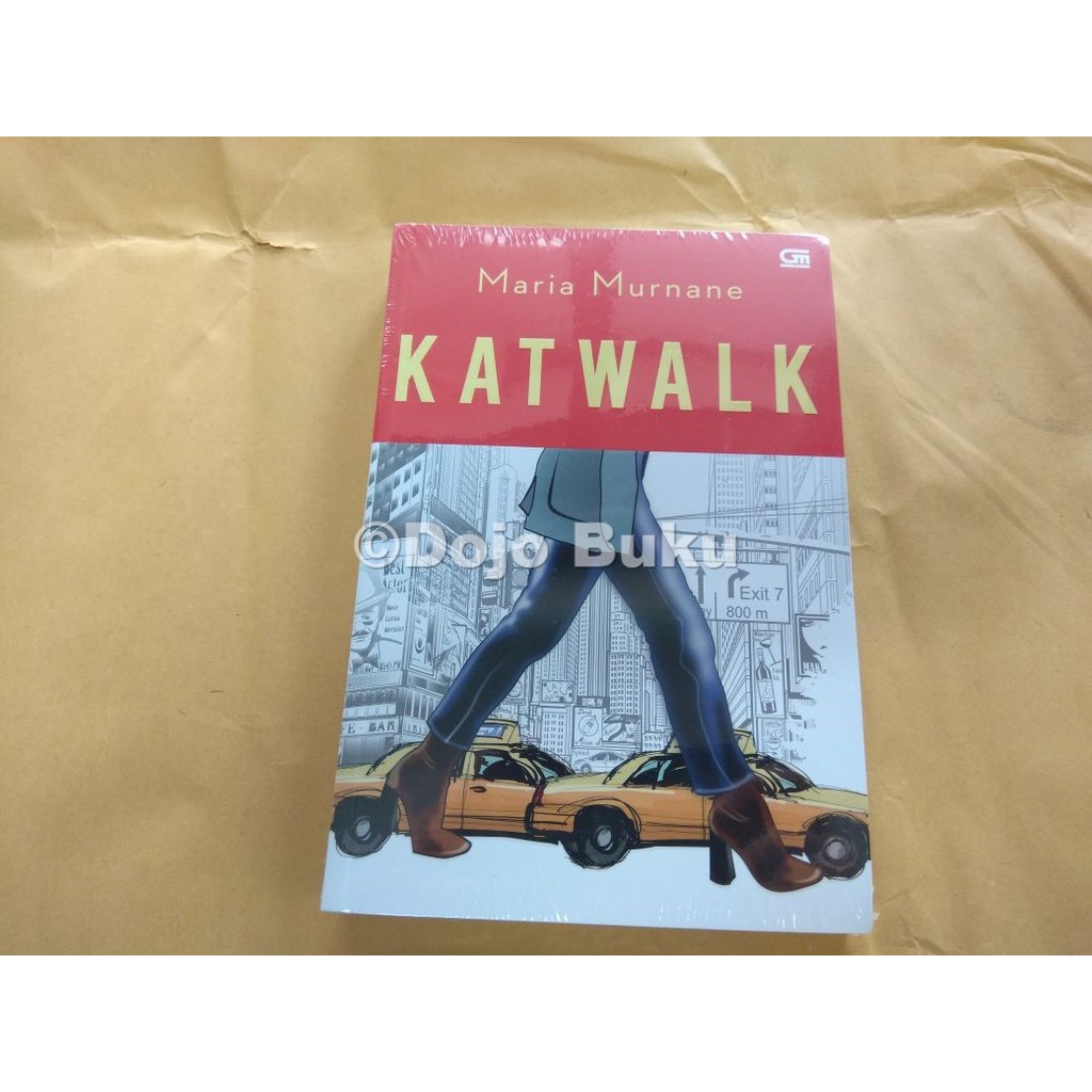 ChickLit: Katwalk by Maria Murnane