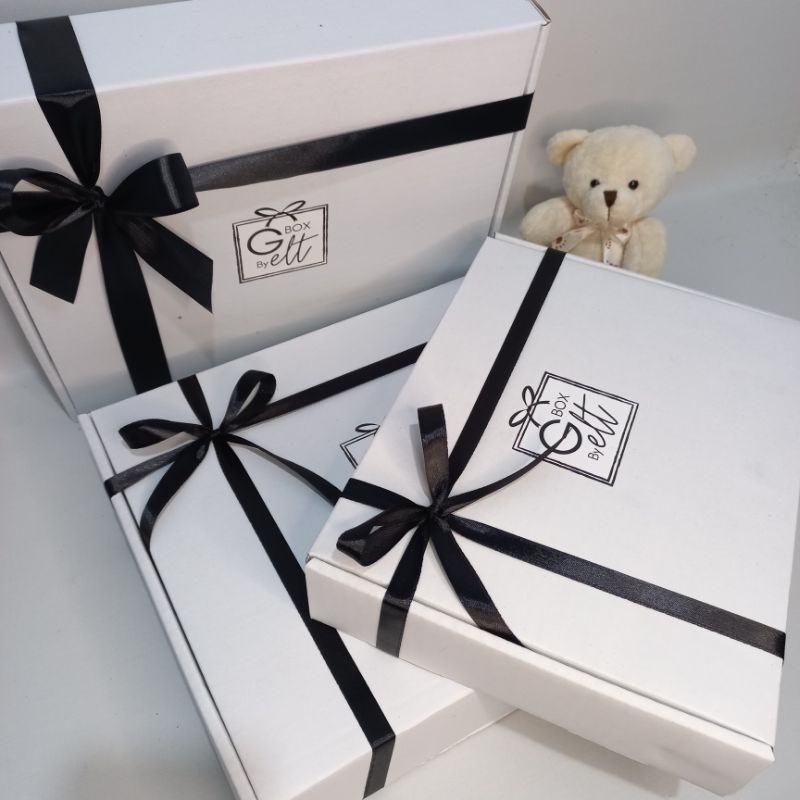 [SELIMUT KARAKTER] HAMPERS BABY BORN PREMIUM HAMPERS BAYI GIFT BOX KADO BAYI