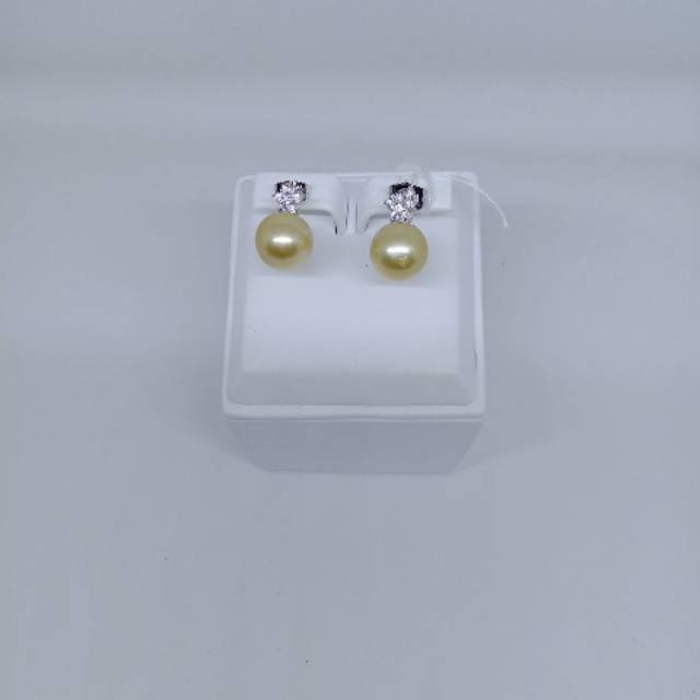 Anting mutiara air laut asli