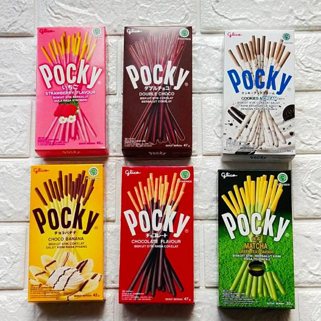 

Termurah Glico Pocky Varian Rasa Stroberi Cokelat & Cookies-Cream 45 Gram Murah Lebay