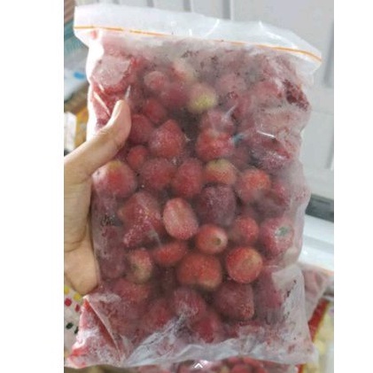 STRAWBERRY FROZEN 1 KG FRESH